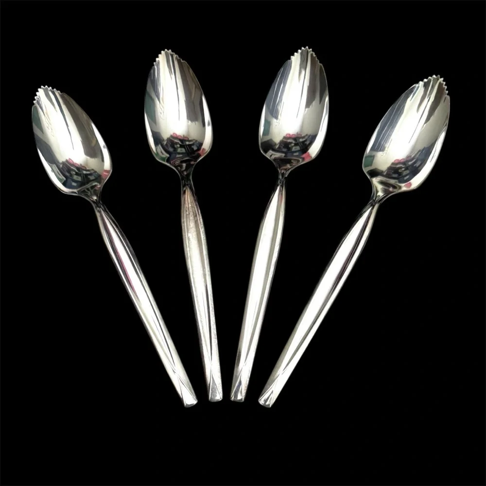 Vintage 1960s Wm Rogers Silverplate Grapefruit Spoons Set of 4 Serrated Flatware